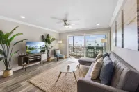 Breathtaking Ocean and Catalina Views - Stylish Coastal Sanctuary