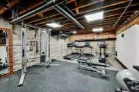 Saltwater Dipping Pool, Sky Deck and Exclusive Speakeasy - Vibrant Oasis