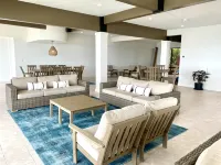 Ocean View and Resort-Style Amenities - Stylish Coastal Retreat