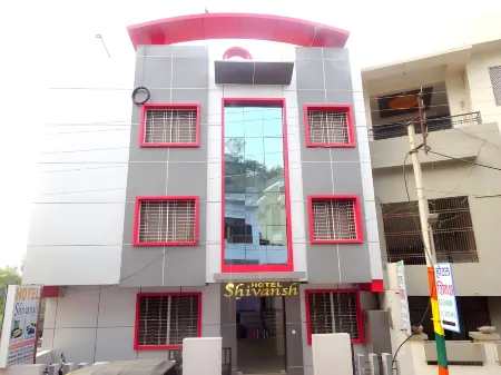 Hotel Shivansh Inn by Sky Stays Отели рядом с достопримечательностью «View Point at Temple Wall»