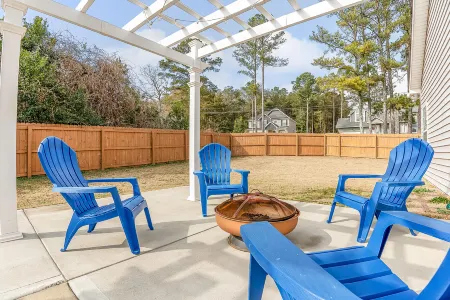 Charming Retreat with Scenic Hikes and Golf Access - Cozy Haven