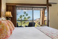 Stunning Ocean Views and Spacious Lanai - Exquisite Tropical Retreat