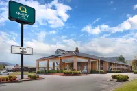 Quality Inn - parking