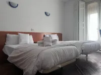 Hostal Alonso No Limit Madrid