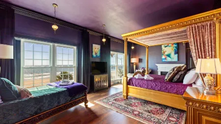 Elegant Beach Condo, Amazing Ocean Views, W/D