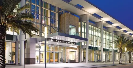 Holiday Inn & Suites Daytona Beach on the Ocean