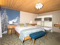 Hotel Simi Hotels near Gorner Ridge