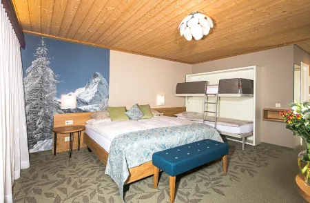 Hotel Simi