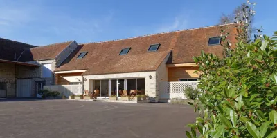 La Ferme Briarde Hotels near Les Enfants du Dome