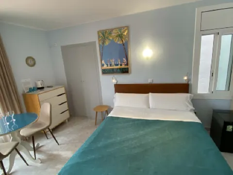 호텔 알렉산드라 시테즈 Sitges Beach 주변 호텔