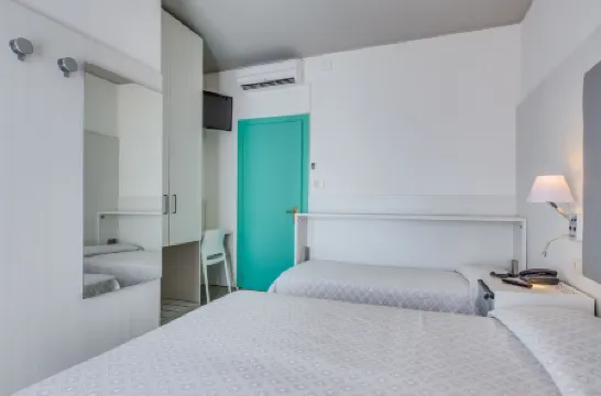 加尼塞雷納酒店