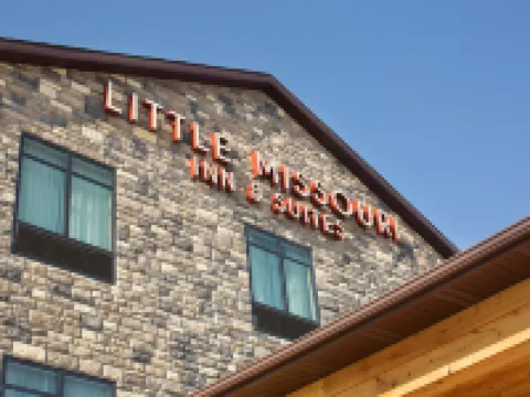 Little Missouri Inn & Suites New Town Hotels in Mountrail County