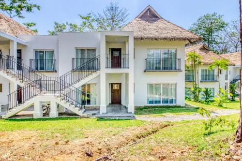 Pavones Point Hotels in Pavones