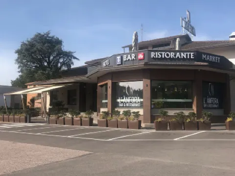 L'Anfora Các khách sạn ở 