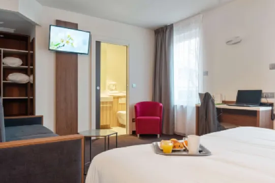 Campanile Epinal Centre - Gare Hotels in 