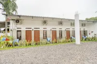 Oemah Ratu Hostel Syariah RedPartner Rajabasa 호텔