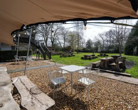 The Old House Inn Hotels in Copthorne