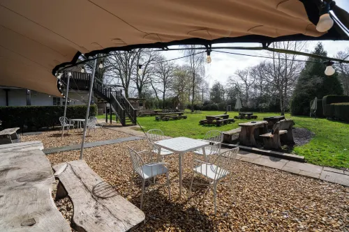 The Old House Inn Hotels in Copthorne