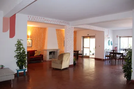 Villa do Sol Carcavelos Beach House