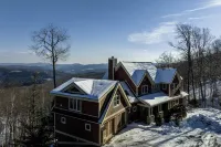 Luxury 6Br Solitude Ge- Indoor Bball Court, Private Tub 6 Bedroom Home by Redawning - parking
