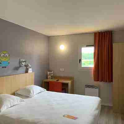 Hôtel initial by balladins Tours Sud Rooms