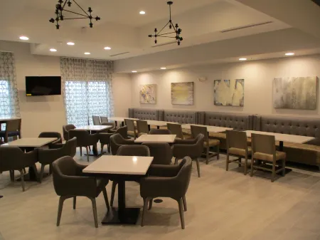 Best Western Plus Wills Point Отели в г. Уиллс Пойнт