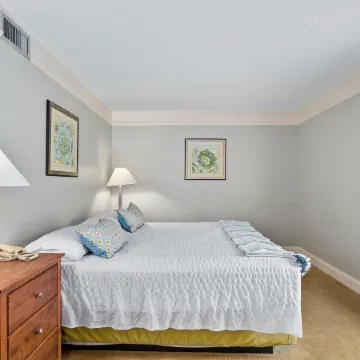 Top Floor Master Suite Bay View
