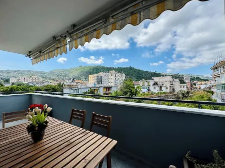 YourHome - A Casa di Manuela Отели рядом со станцией S. Agnello