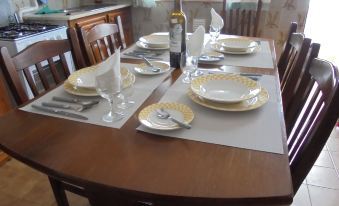 Lagos City Center Guest House & Hostel