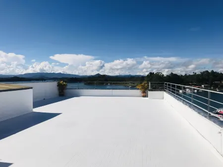 Aptos Vista Al Embalse, Frente Al Lago, Restaurantes, Bares