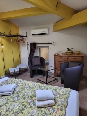 Les Parfums du Midi Hotels in Saint-Victor-de-Malcap