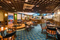 كوزموس 100 هوتل آند سينترو دو كونفنشن