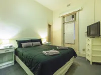 Grand Tasman Hotel Hotels in Port Lincoln