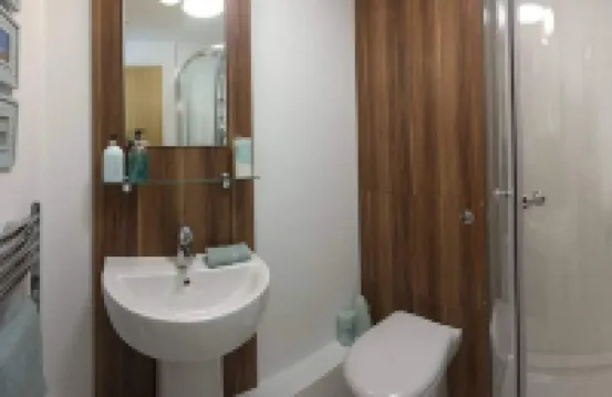 Apartment-Sleeps4-Balcony-Parking-Petsok Hotels in 