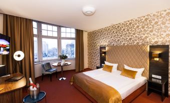 Royal International Leipzig