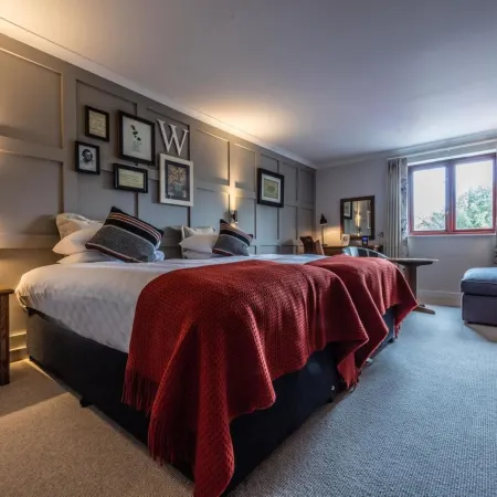 Crown Hotel