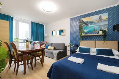 Unit Warszawa Centrum Room by Metro Rondo ONZ Các khách sạn ở 