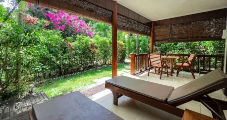 Cocotier du Rocher Отели рядом с достопримечательностью «Анс Саурс Дарджент»