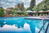 Wine & Roses Hotel Restaurant Spa Lodi - Uima-altaat