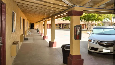 California Suites Motel