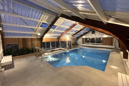 Tasman Holiday Parks - Christchurch Отели рядом со станцией Christchurch Railway Station