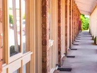 Werribee Park Motor Inn ウェリビーのホテル