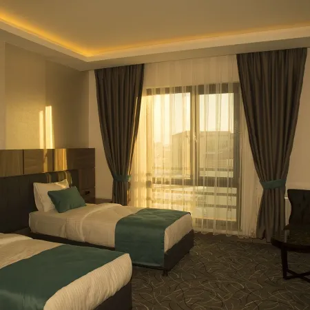 Winter City Hotel