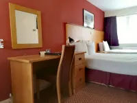 The Tudor Hotel Hotels in Ruislip