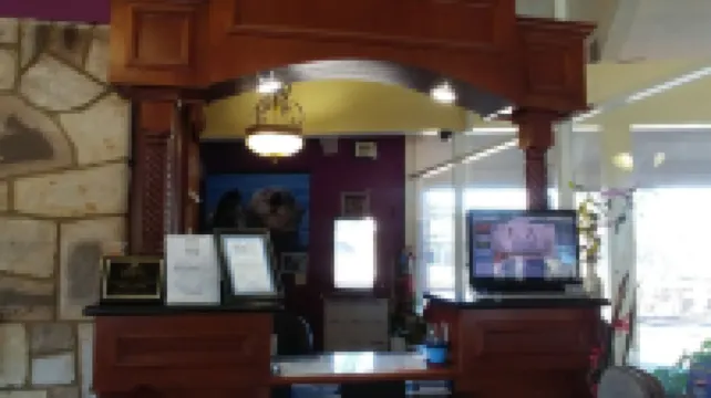 อเมริกาส์เบสต์แวลลู เพรสซิเดนท์สอินน์ออนมุนราส