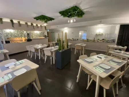 Hôtel Bagatelle Отели в г. Понт-а-Муссон