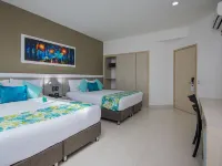 Varanasi Hotel Boutique Aeropuerto Hotels near Rafael Núñez International Airport