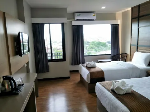 ATK花園山丘飯店