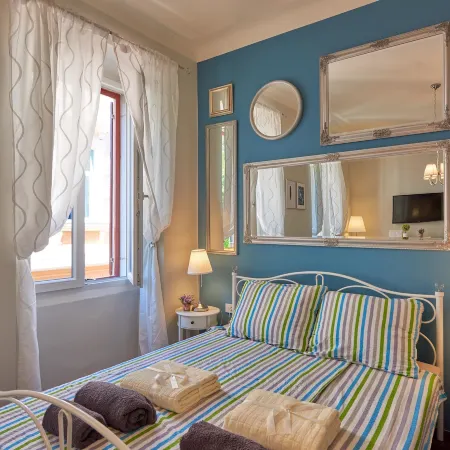 Old City Romantic Studios