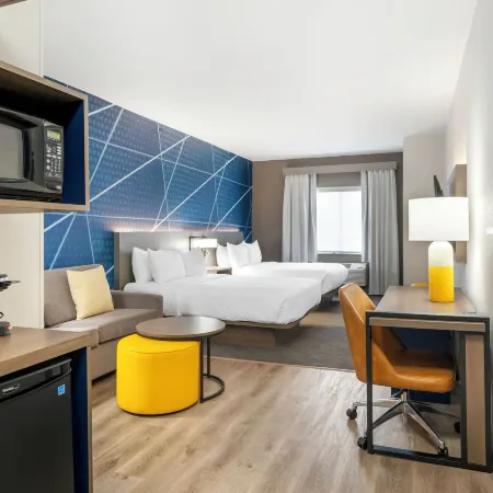 Comfort Suites